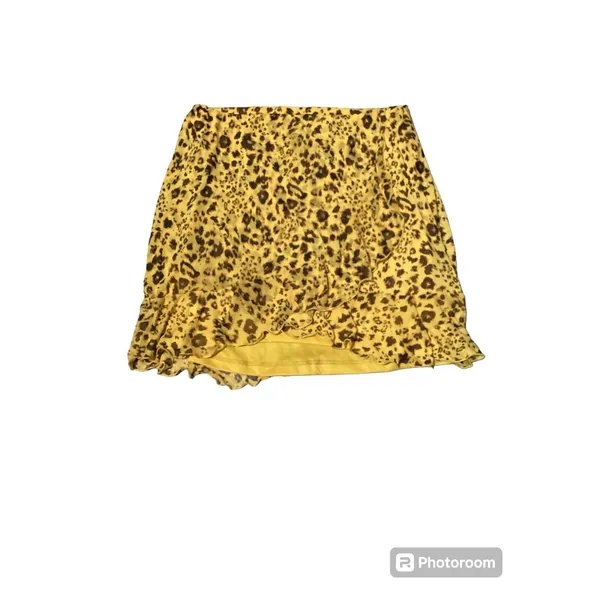 Lulu’s Golden Yellow Leopard Print Ruffled Mini Skirt S - Image 2