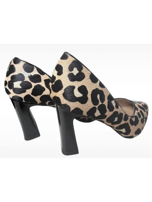 Women's Michael Shannon Leopard Print Heels Size 8 Beige Black - Image 2