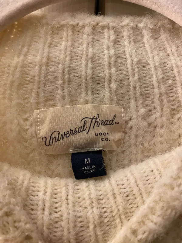 Universal Threads Sweater - Image 3