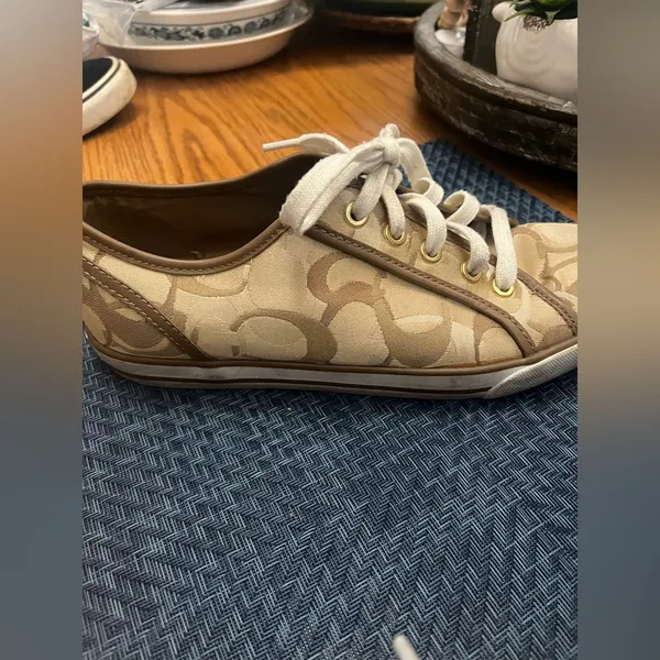 Coach Sneakers - Image 5