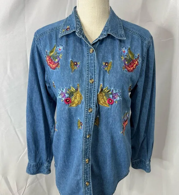 Vintage Bobbie brooks denim chambray embroidered shirt - Image 5