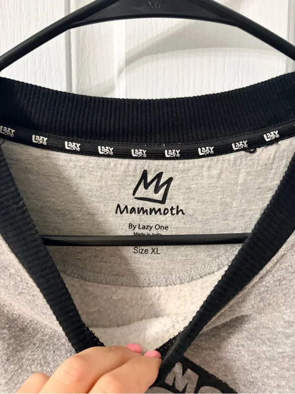 Mammoth Mountain California Grey Crew Sweatshirt with Black Trim - Image 3