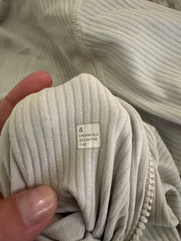 Lululemon Jacket Define - Image 3