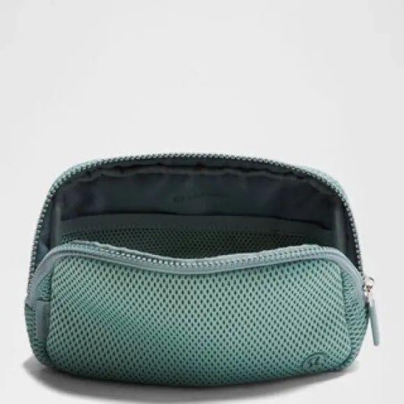 LULULEMON - SOLD OUT Crater Blue Everywhere Belt Bag 1L Knit Mesh - $48 - Image 4