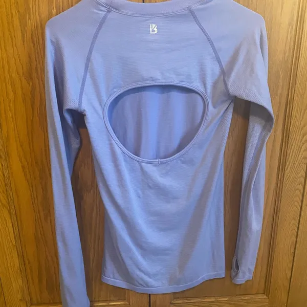 Buffbunny periwinkle long sleeve NWOT - Image 2