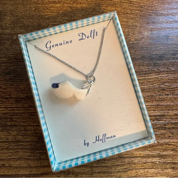 Vintage‎ Delft by Hoffman Dutch Clog Necklace Boxed - Image 3