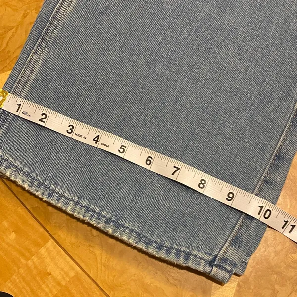 NWT!! Hollister Ultra High Rise Baggy Jeans Size 25R / 0R - Image 7