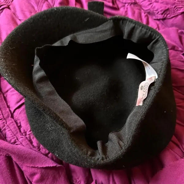 Juicy Couture Wool Y2K newsboy cap - Image 4