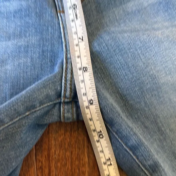 Frame Le High skinny distressed knee jeans size 26 - Image 8