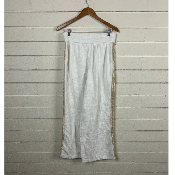 Aerie White Wide Leg Pants size M - Image 2