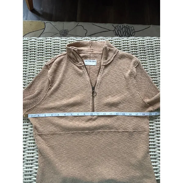 We The‎ Free Free People Midnight 1/2 Zip Crop Top Large boho minimalist - Image 8
