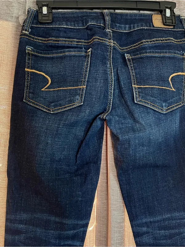 American Eagle Outfitters Dark Blue Super Stretch Jegging Size 2 Short - Image 9