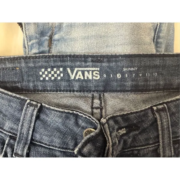 Vans skinny jeans size 3 - Image 5
