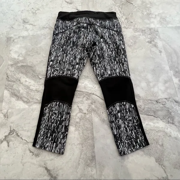 Nike Running Dri Fit Brush Stroke Pants Size‎ Small - Image 5