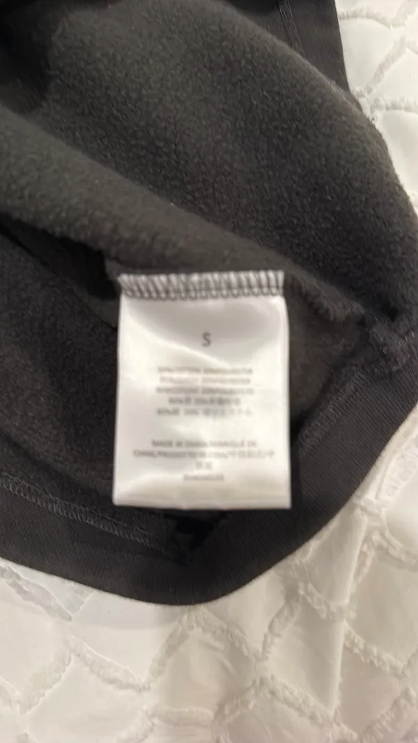 Essentials Fear of God Hoodie Black Small - Image 4