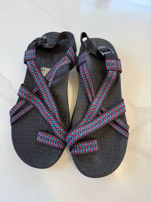 Airwalk Womens Black Sandals with Pink & Teal Patterned Straps - Image 4