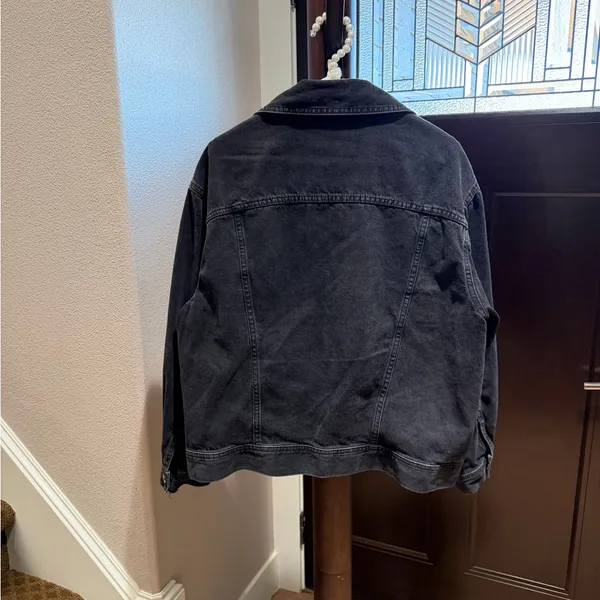 Divided Black Jean Jacket - Image 5