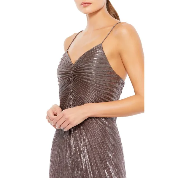 Mac Duggal Stunning Pleated Metallic V-neck Maxi Dress Size S-M $398 - Image 2