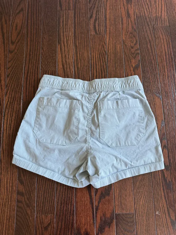 North Face Shorts - Image 4