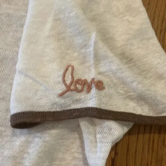 Free people heirloom lunar new years 100% linen t-shirt size large - Image 6