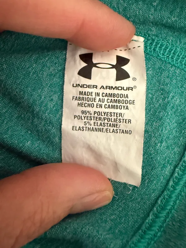Under Armour Fitted Women’s HeatGear Top - Image 3