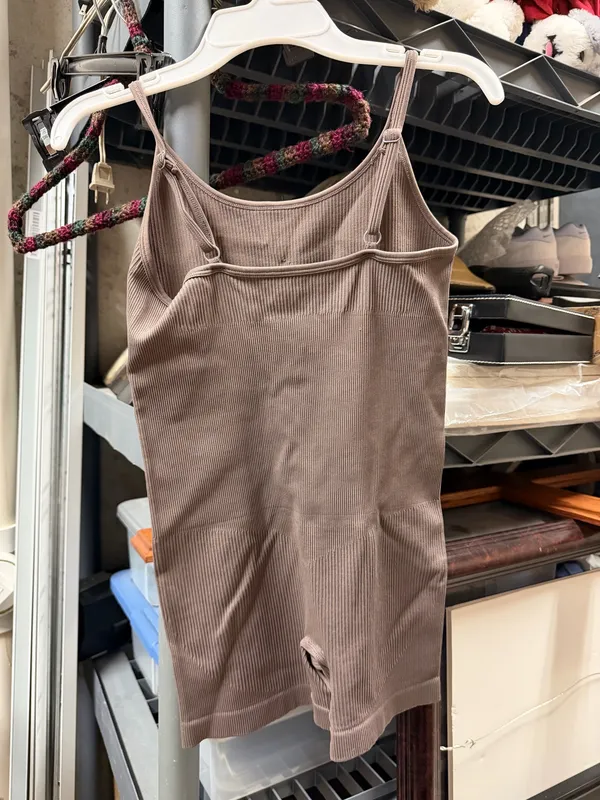 Brown workout romper - Image 2