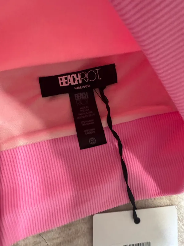 beach riot eva color block top size small nwt - Image 4