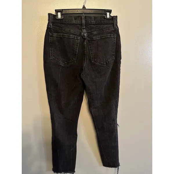 Abercrombie & Fitch High Rise‎ Mom Jeans Women's 27/4S Black Distressed Fringe - Image 4