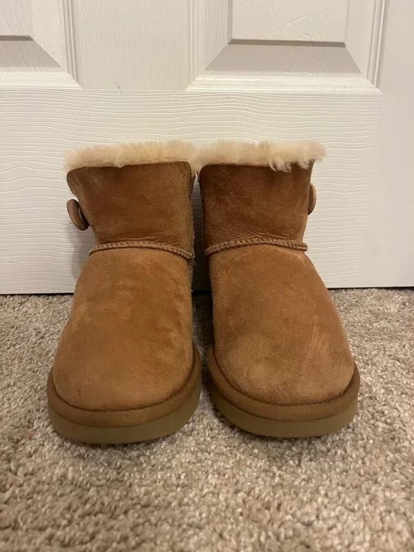 UGG Boots - Image 4