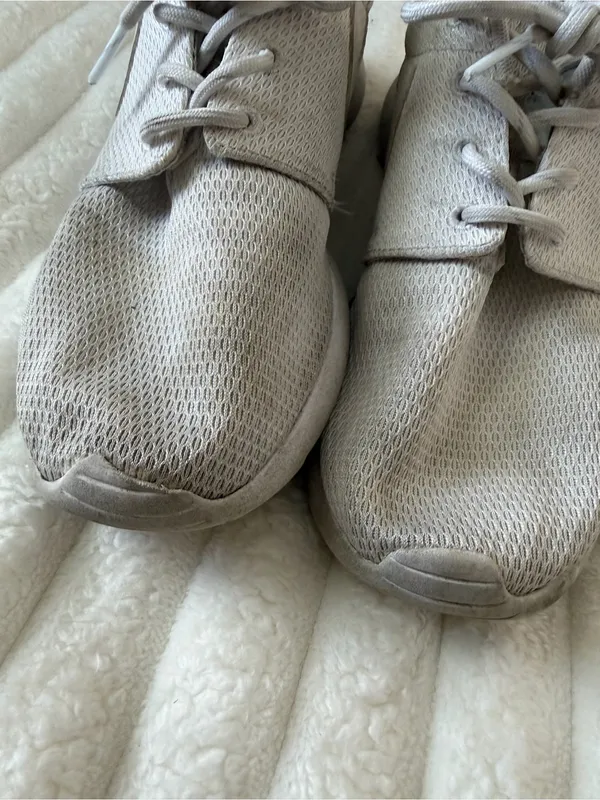 Nike Women's Mesh Athletic Sneakers - Image 8