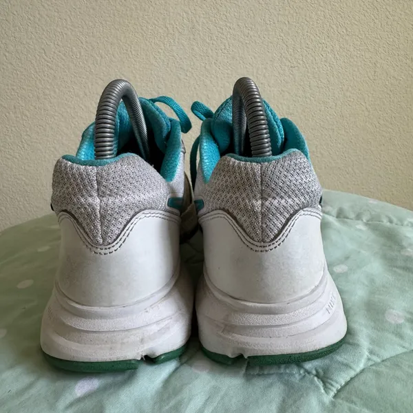 Nike Downshifter White and Teal Running Shoes Womens size 8 - Image 8