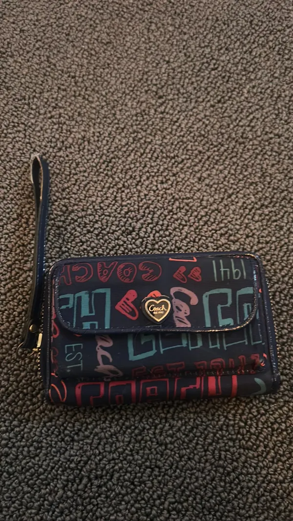 Coach Wristlet Wallet - Image 4
