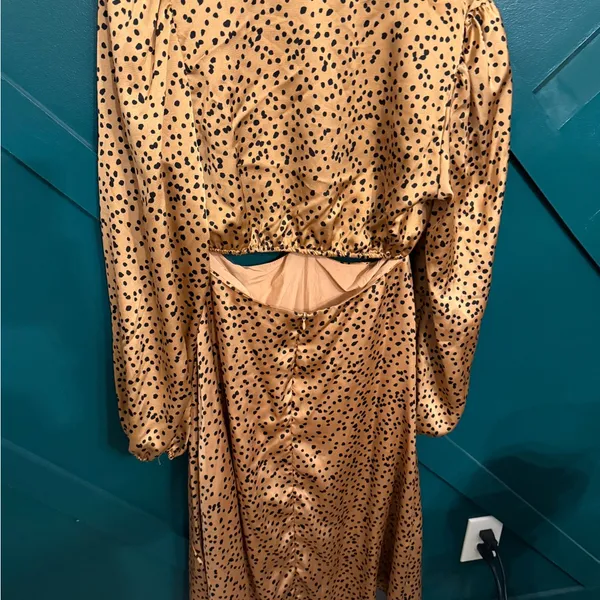 Mittoshop Tan Long Sleeve Cutout Dress - Image 3