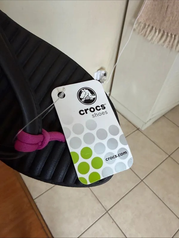Crocs Cabana Flipflop | Sandals heel size 9 black - Image 6