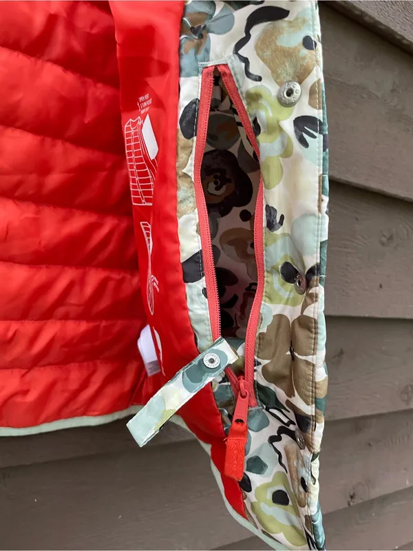 Quilted Floral Green Brown floral packable vest youth XXL nwt - Image 9