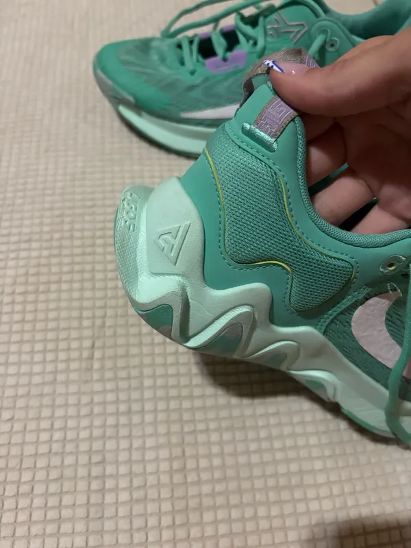 nike basketball shoes - Image 2