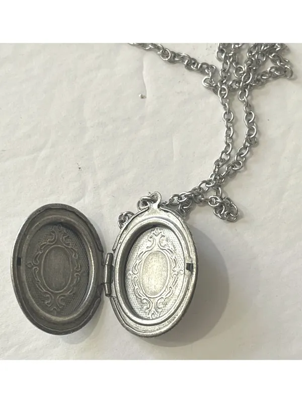 American Eagle Two Silver Strand Locket Pendant Vintage Y2K Deadstock NLM - Image 5