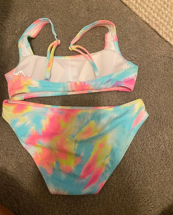 Bikini - Image 3