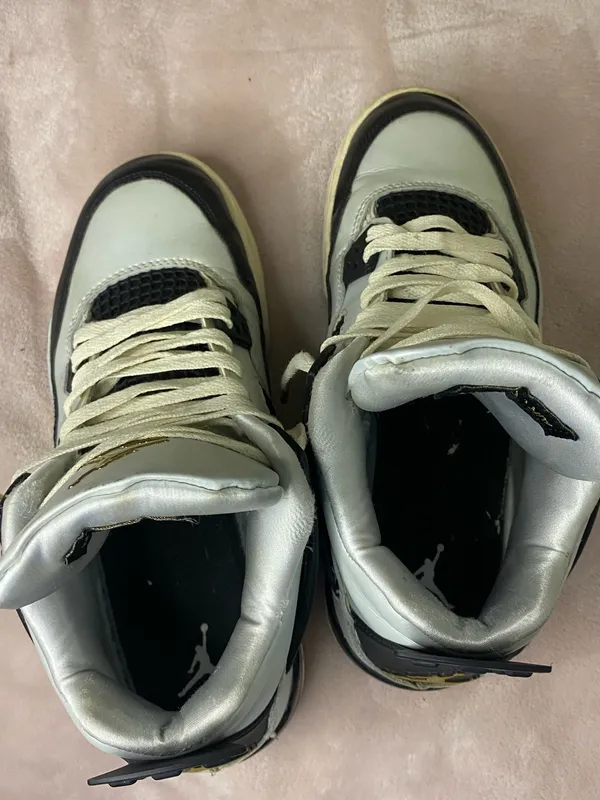 Nike AIR JORDAN 4 Retro (GS) Pure Platinum Gold (FZ8585 070) Boys Size 6.5Y - Image 6