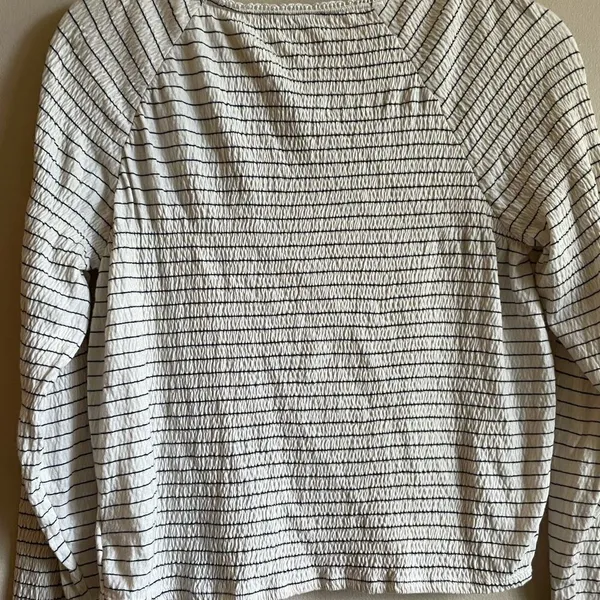 American Eagle Cream Top w/ Blue Stripes - M‎ - Image 11