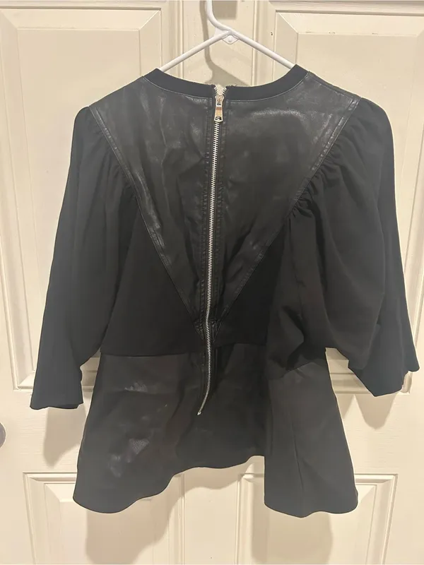 Gracia Black Mixed-Material Puff Sleeve Top with Faux Leather Insets - Image 3