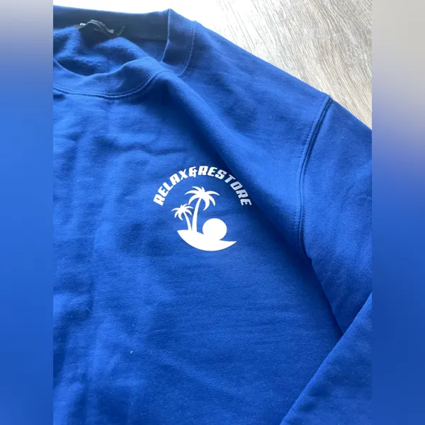 Nwot Plt Blue With White Print Sweatshirt S - Image 2