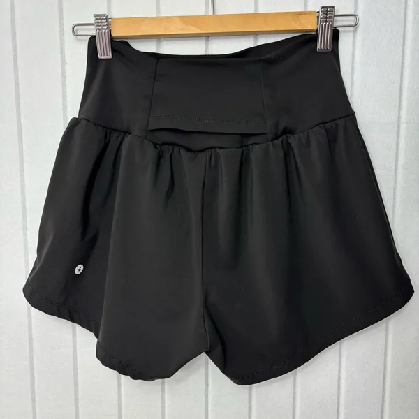 HALARA Women's High-Waisted Black Shorts Size‎ M - Image 3