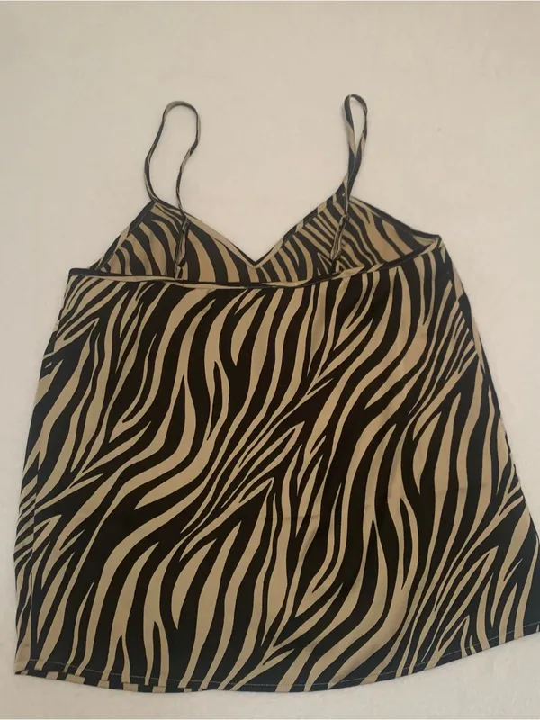 J. Crew Women's Black and Tan Zebra Print Cami Size 00 - Image 4