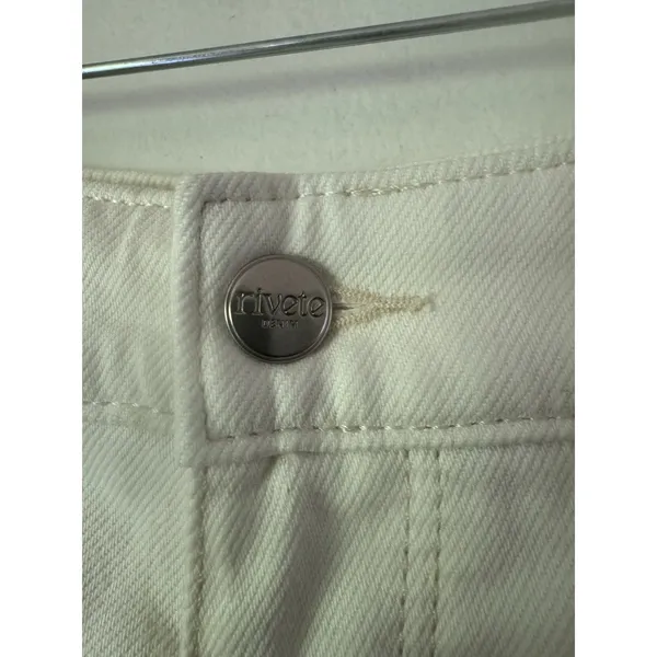 NWOT Rivete White Piped Barrel Leg Jeans Women’s Size 32 - Image 6