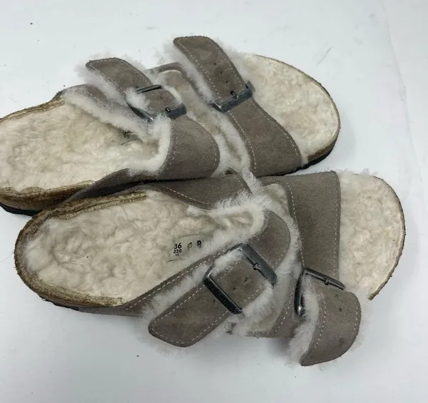 BIRKENSTOCK Arizona Shearling in Iron grey & Natural sz 36 L 5 - Image 5