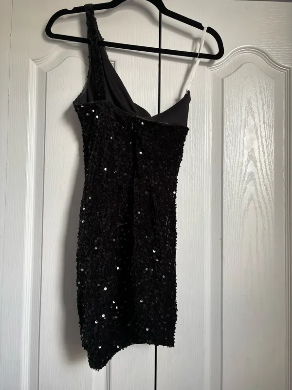 Black Sequin Amazon Dress - Image 2
