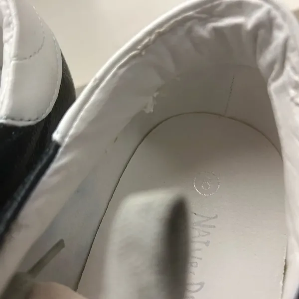 Nature Breeze Cream and Black Lace-Up Sneakers 8. Light peeling - Image 6