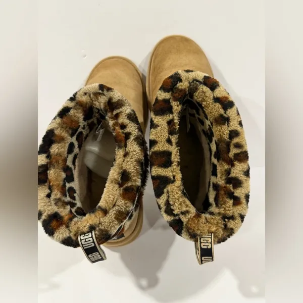 UGG Classic Short Chestnut Leopard Cuff Boots Women 11 Sheepskin Winter Cozy - Image 9