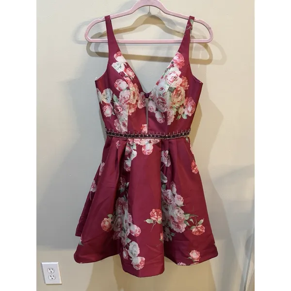Sherri Hill Womens Wine/Burgundy Floral Cocktail Prom Dress Size 6 Rhinestone‎ - Image 2